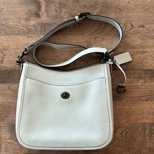 NWOT COACH Pebbled Leather Chaise Crossbody in Aqua